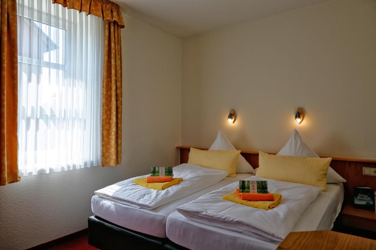 Konsum Gaestehaus Quisisana - Oberhof Oberhof  Esterno foto