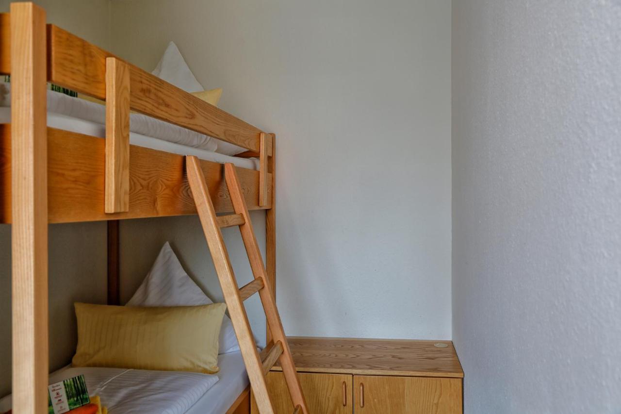 Konsum Gaestehaus Quisisana - Oberhof Oberhof  Esterno foto