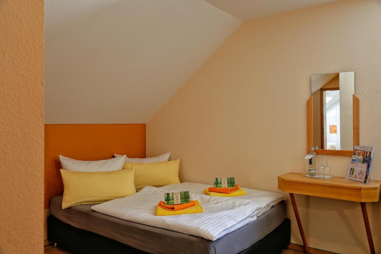 Konsum Gaestehaus Quisisana - Oberhof Oberhof  Esterno foto