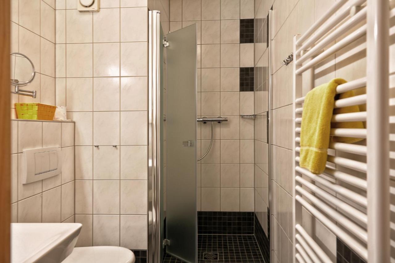 Konsum Gaestehaus Quisisana - Oberhof Oberhof  Esterno foto
