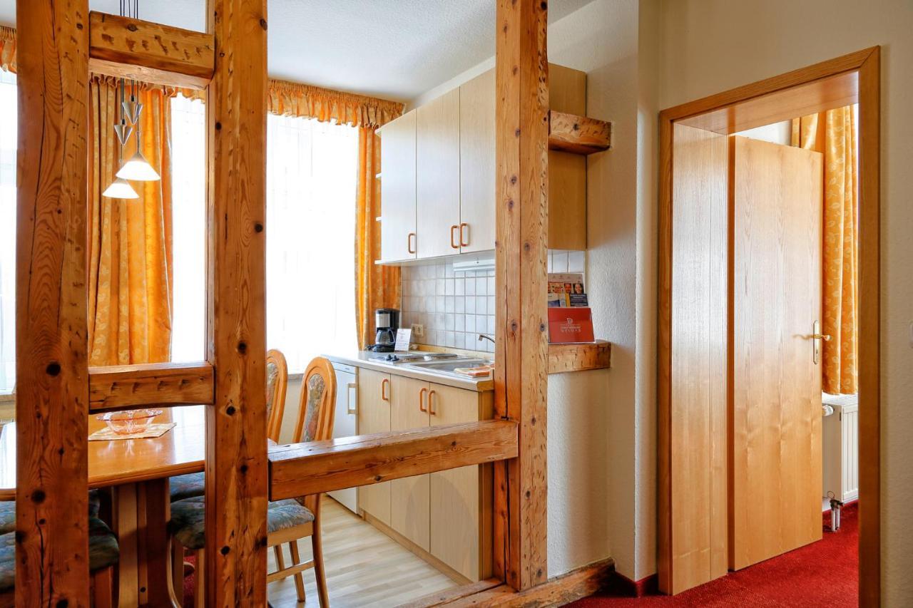 Konsum Gaestehaus Quisisana - Oberhof Oberhof  Esterno foto